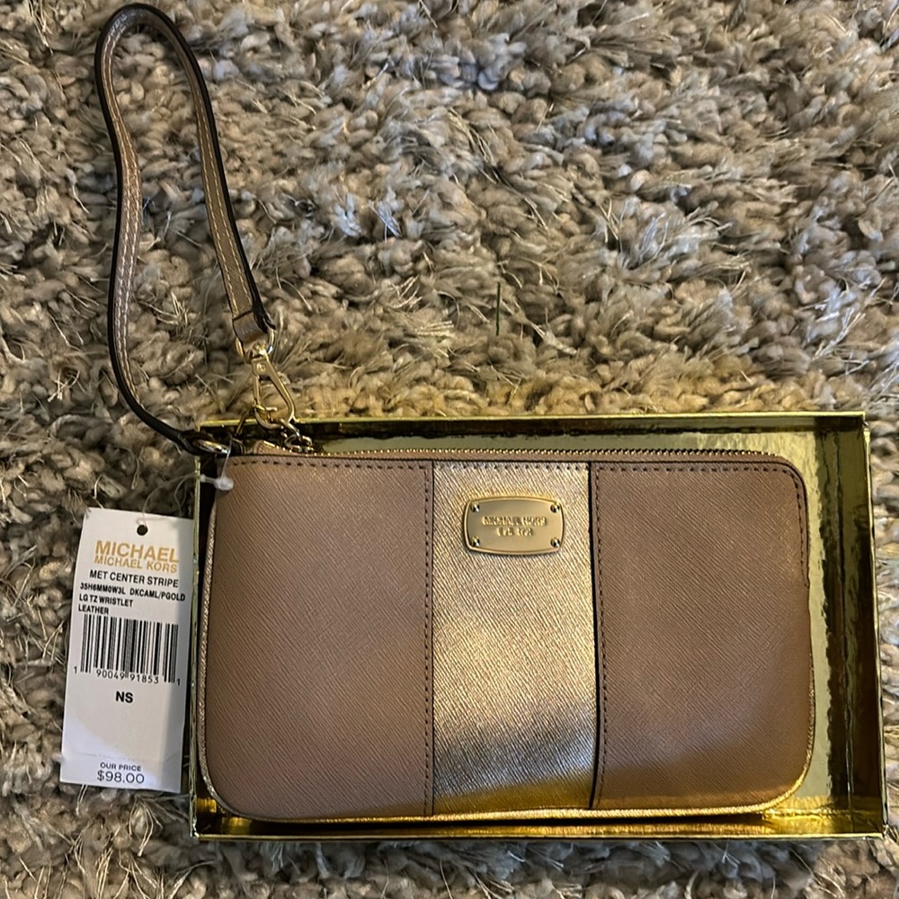Michael Kors Wristlet